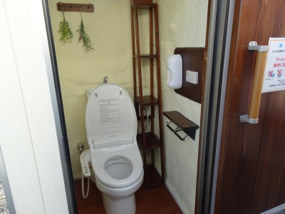 仮設の快適トイレ 自律式移動型「サラオ」　Ｇテクノ
